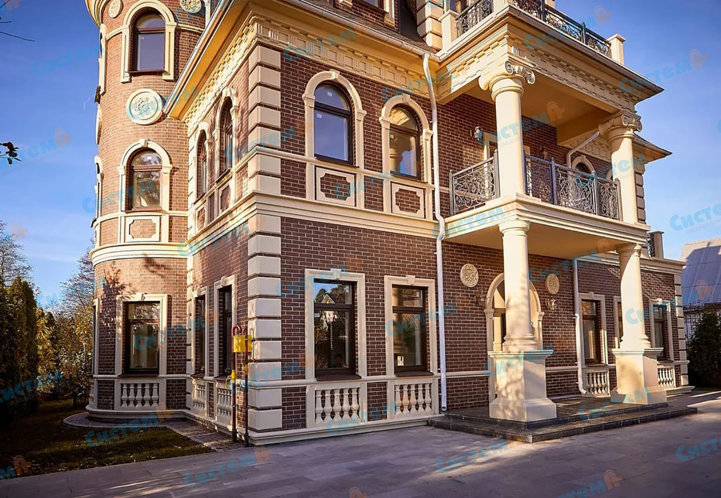 Декор загородного дома пенополистиролом